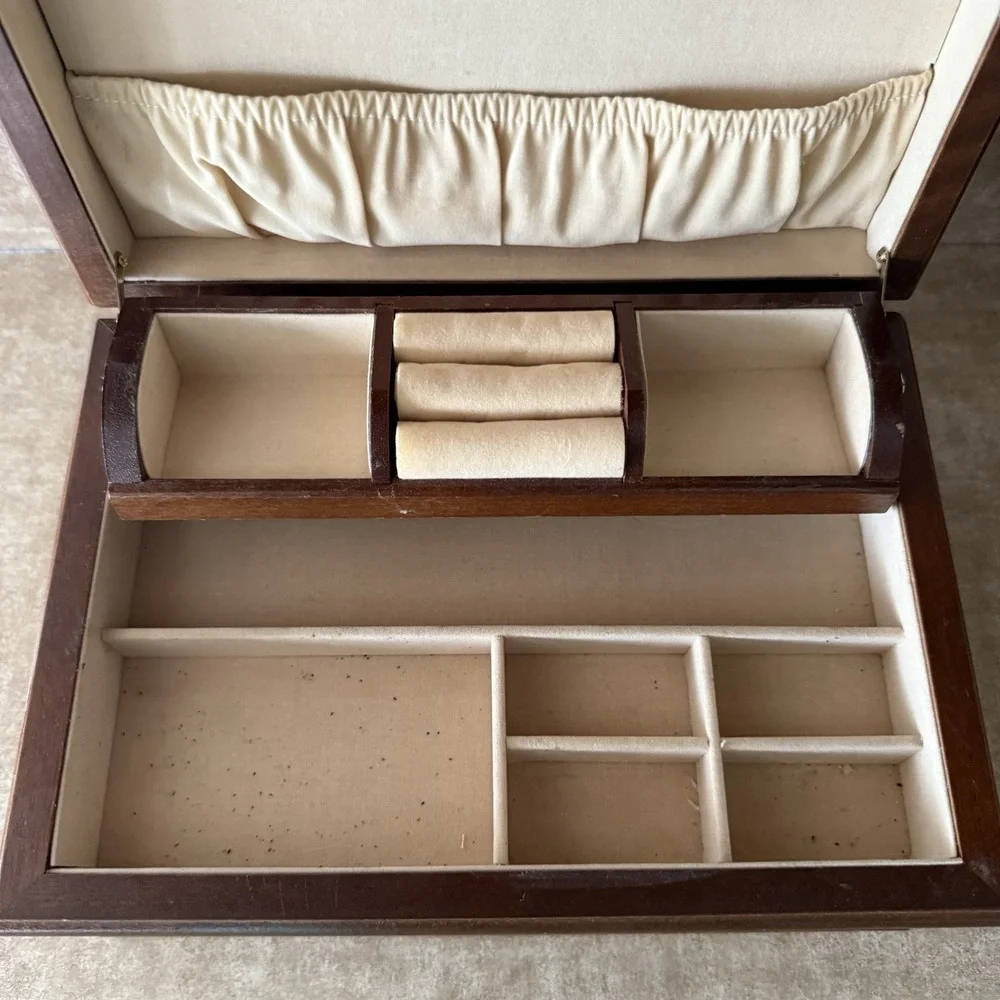 Vintage Rosalco Commodore Collection Jewelry Box Chest w/ Drawers 1987 - Picture 3 of 6